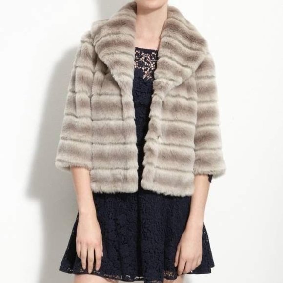Juicy Couture Jackets & Blazers - JUICY COUTURE Short Fur Capelet